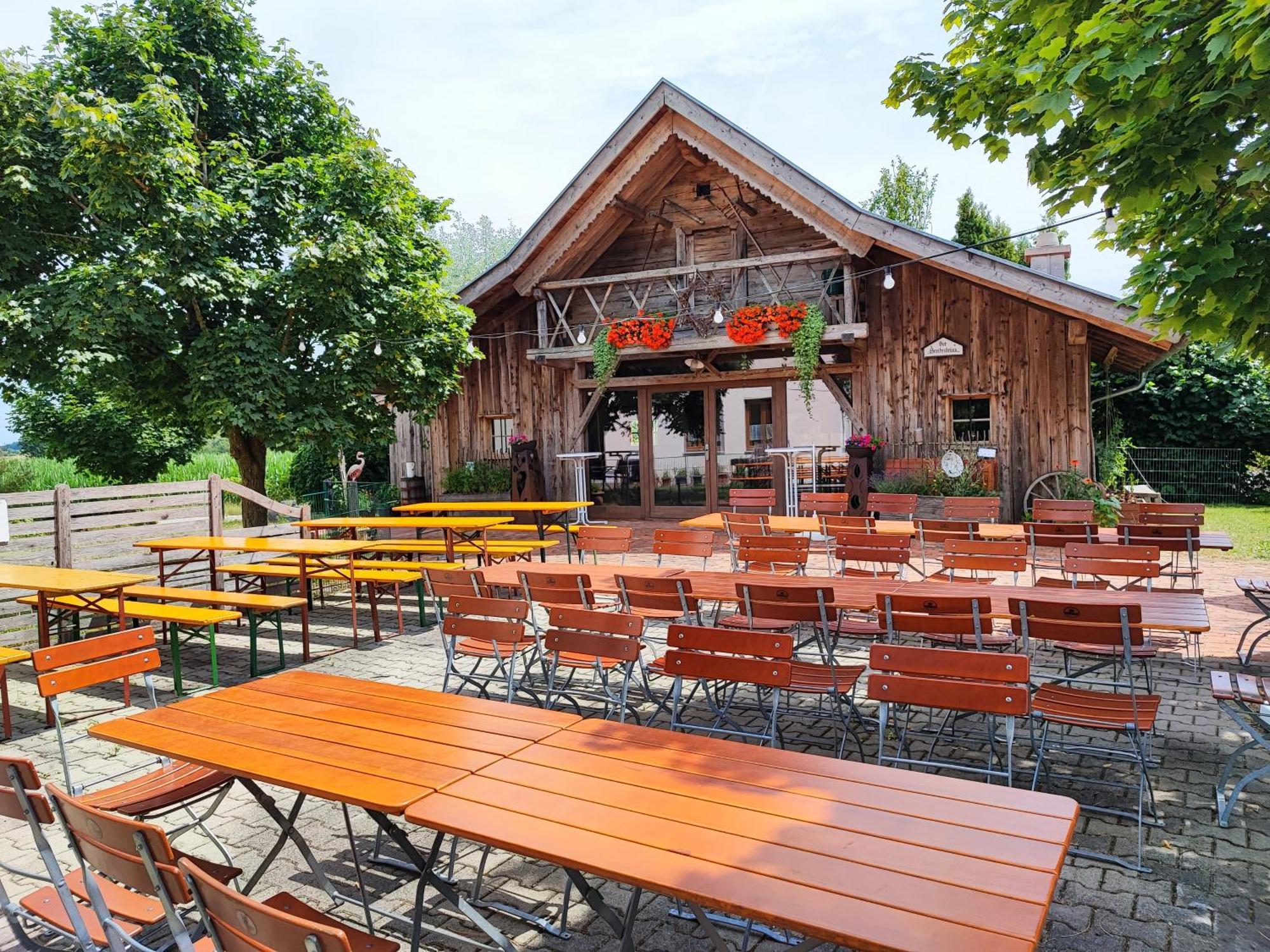 Hotel Wirtshaus Zur Bina à Vilsbiburg Extérieur photo